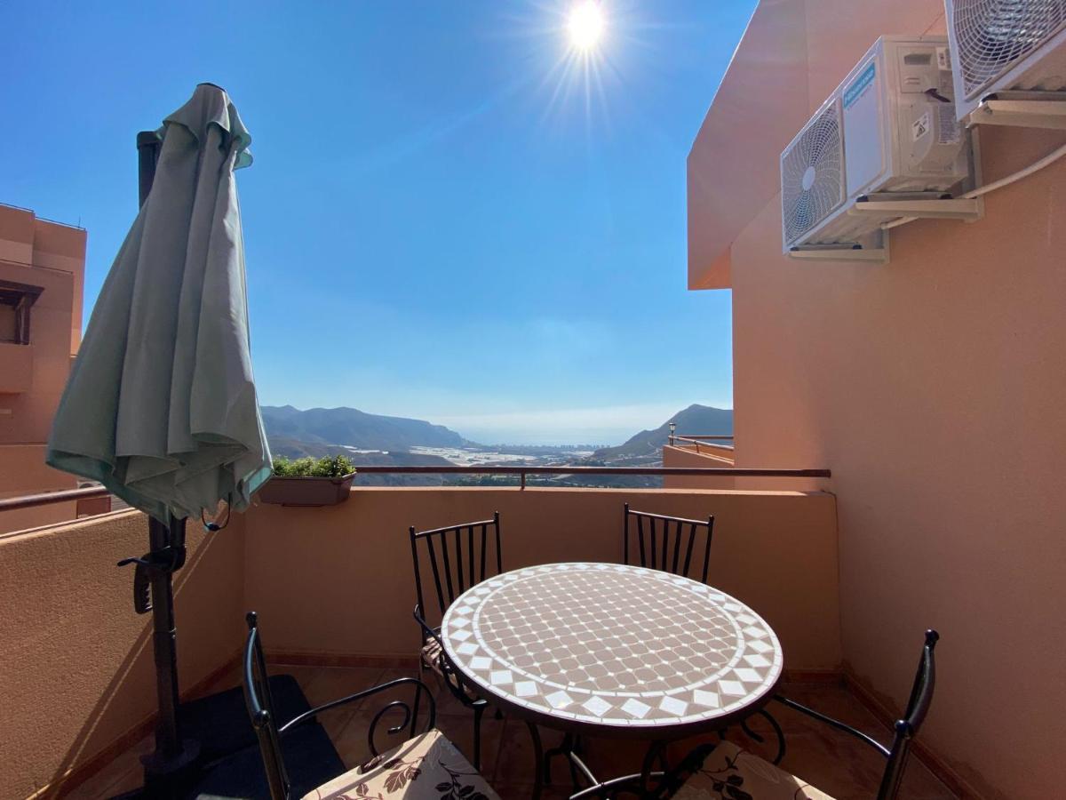 Mountain Nest Apartment Алмерия Екстериор снимка
