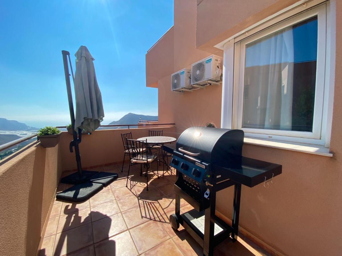 Mountain Nest Apartment Алмерия Екстериор снимка