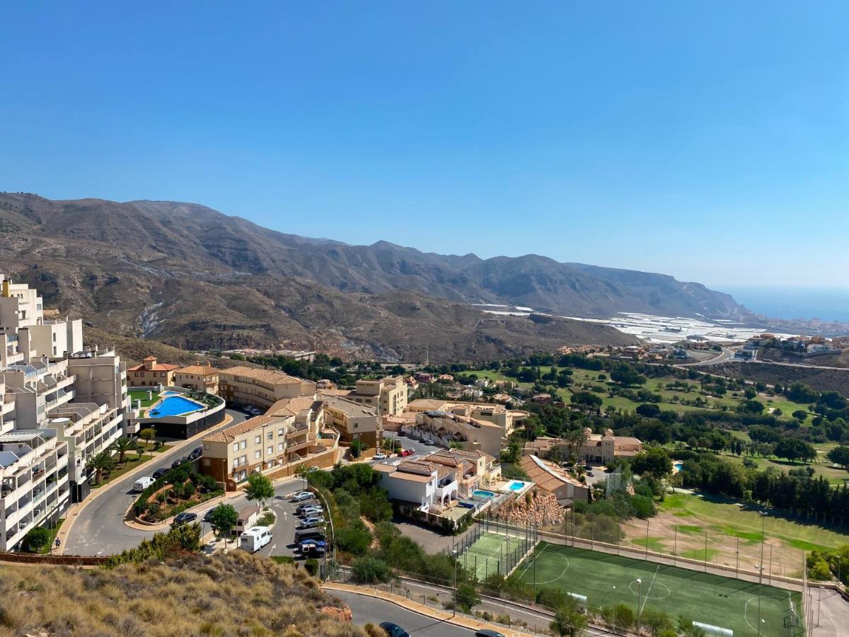 Mountain Nest Apartment Алмерия Екстериор снимка