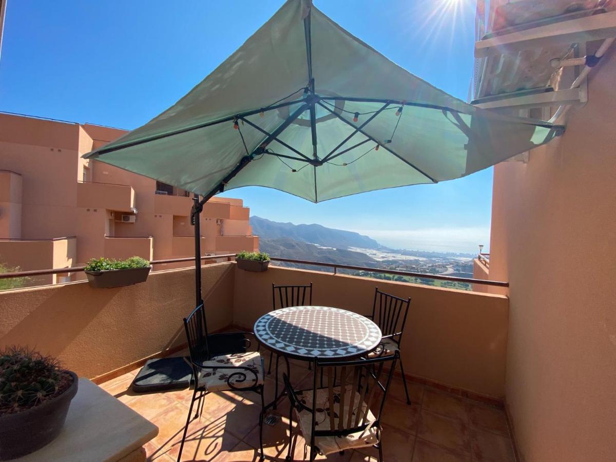 Mountain Nest Apartment Алмерия Екстериор снимка