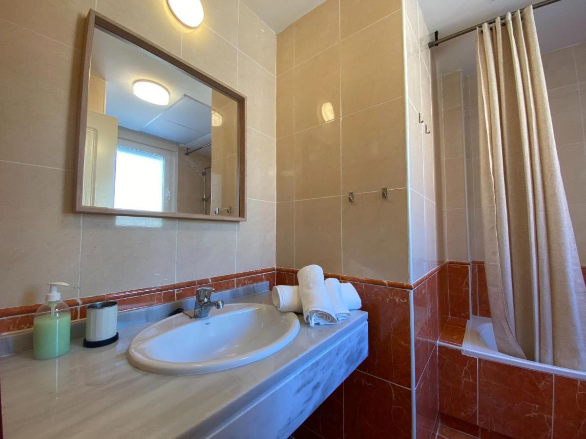 Mountain Nest Apartment Алмерия Екстериор снимка