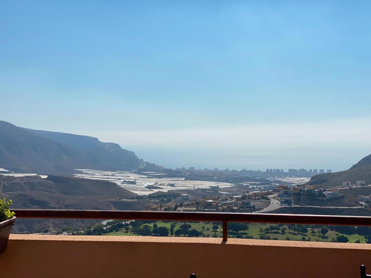 Mountain Nest Apartment Алмерия Екстериор снимка